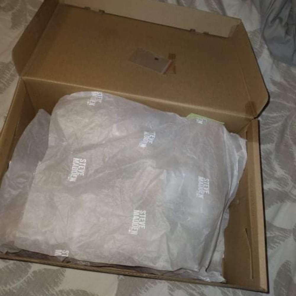 Steve Madden Shoes - Picture 10 of 14